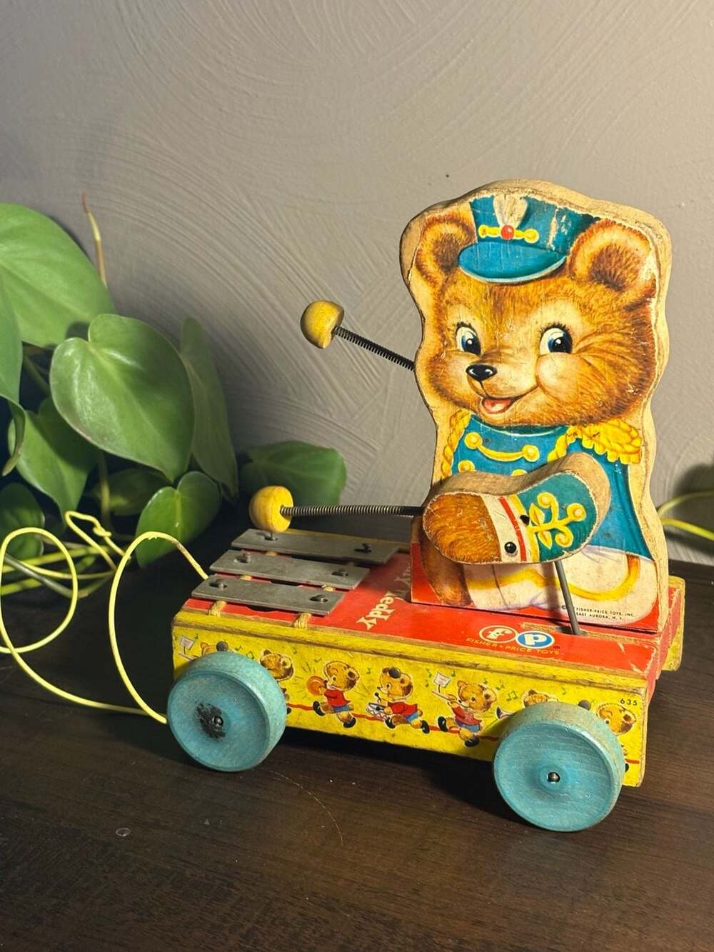 Vintage 1962 Fisher Price #635 Tiny Teddy Wooden Pull Toy Xylophone